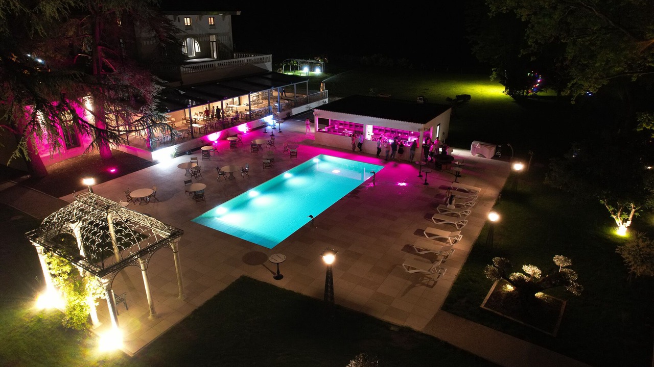 Photo of Outdoor in Ruy-Montceau