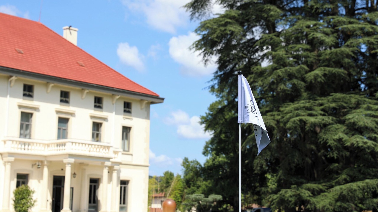 Photo of Outdoor in Ruy-Montceau