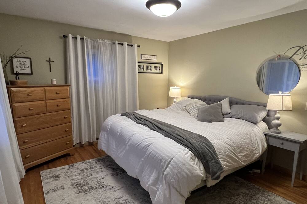 Photo of Bedroom in Amery