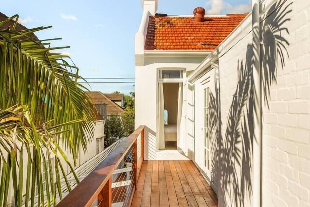 Photo of Outdoor in Waverley