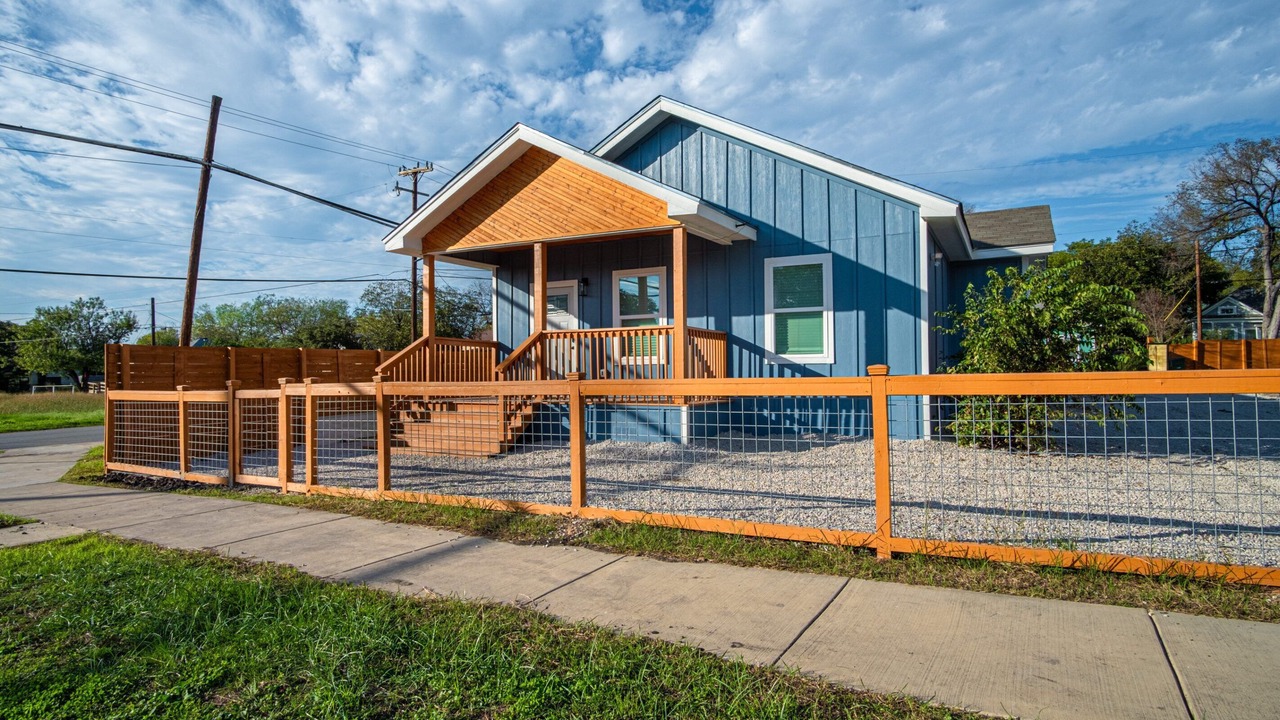 Photo of Outdoor in Denver Heights