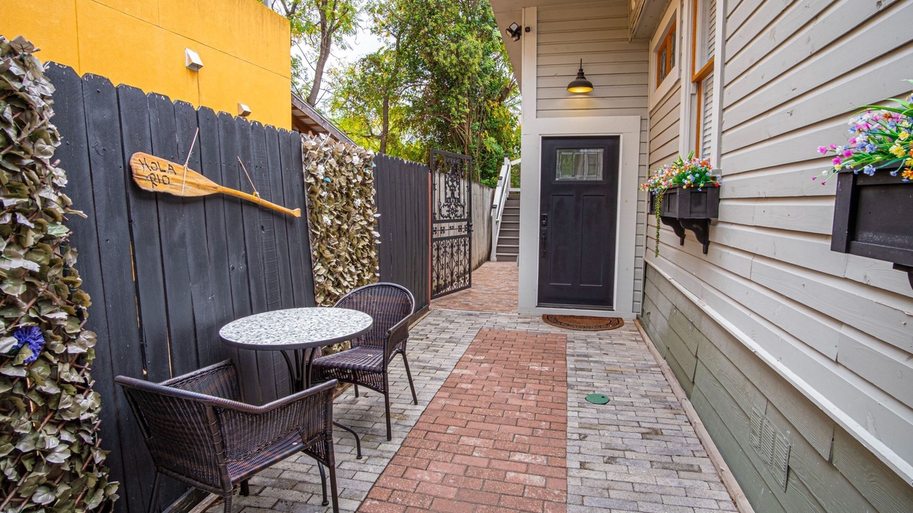 Photo of Outdoor in King William