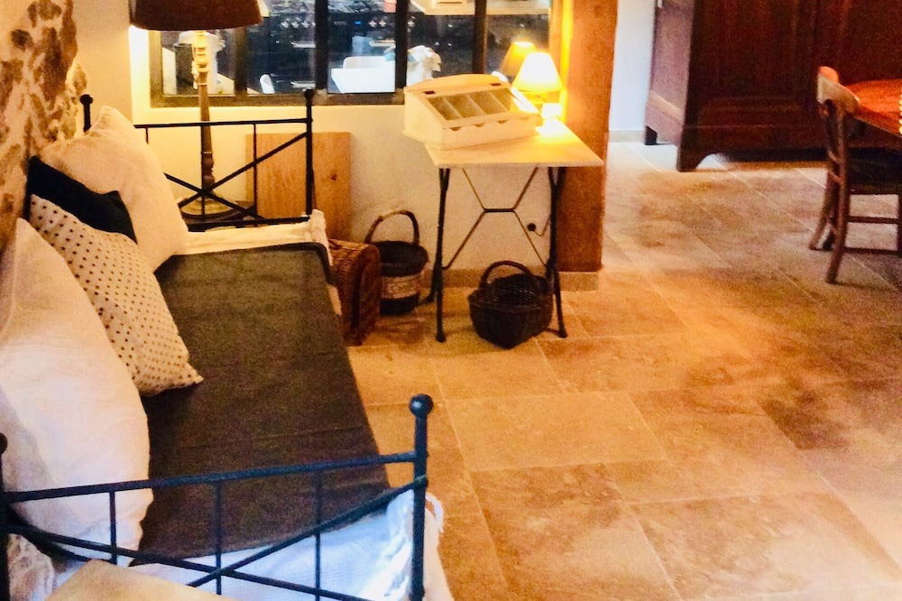 Photo of Bedroom in La Tour-Sur-Orb