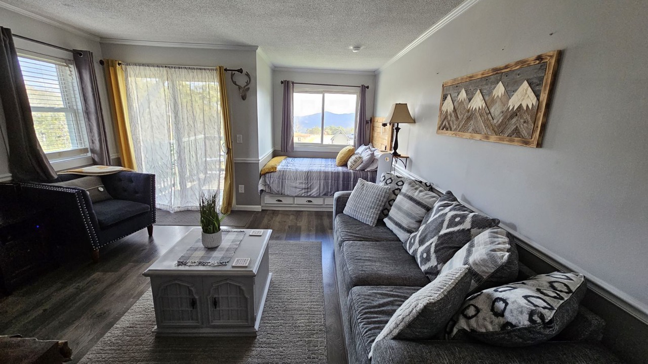 Photo of Livingroom in Banner Elk