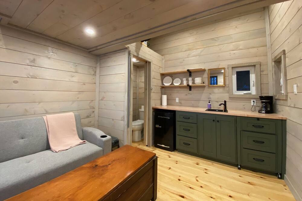 Photo of Bedroom in Desboro