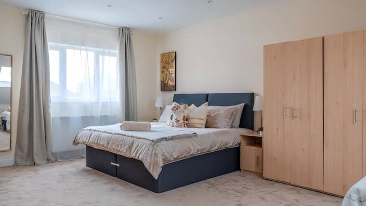 Photo of Others in Wembley Central