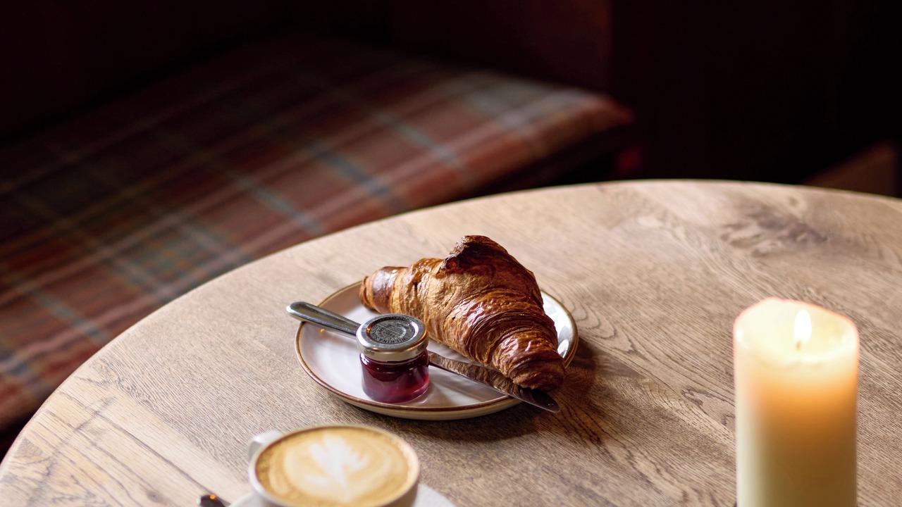 Photo of Others in Kelmscott