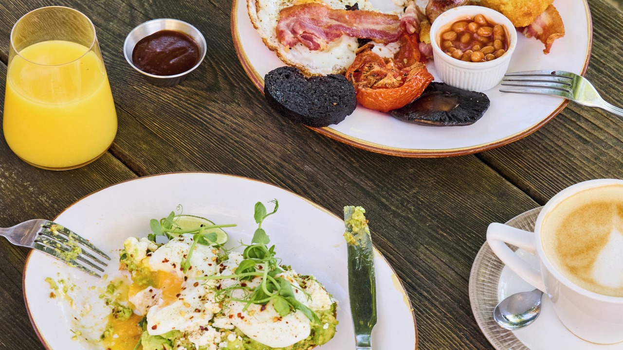 Photo of Others in Kelmscott