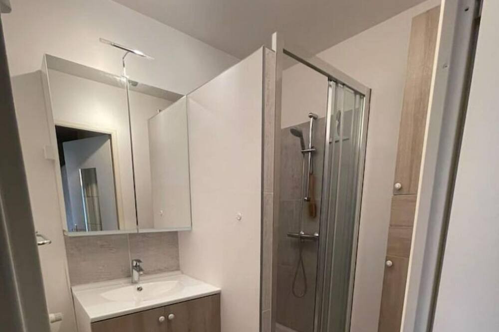 Photo of Bathroom in Quartier Centre Ville