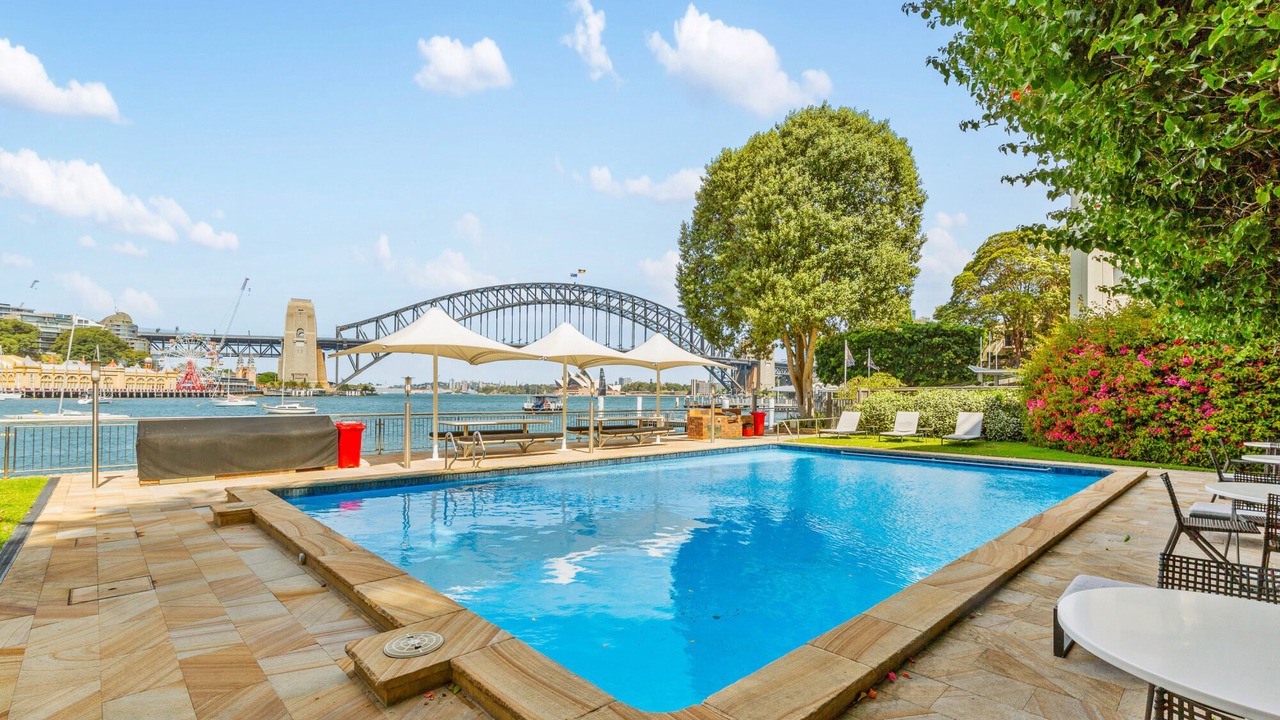 Photo of Outdoor in McMahons Point