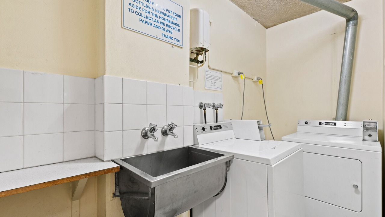 Photo of Others in McMahons Point