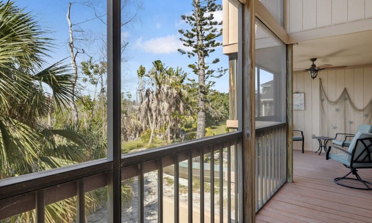 Photo of Patio Balcony in The Dunes