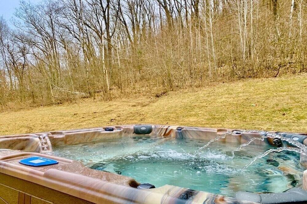 Photo of Outdoor in Lansing