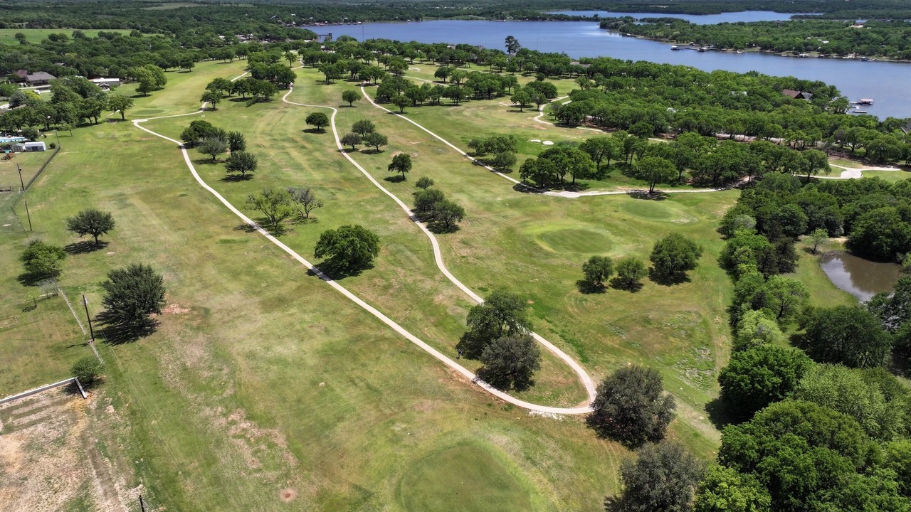 Photo of Others in Bowie