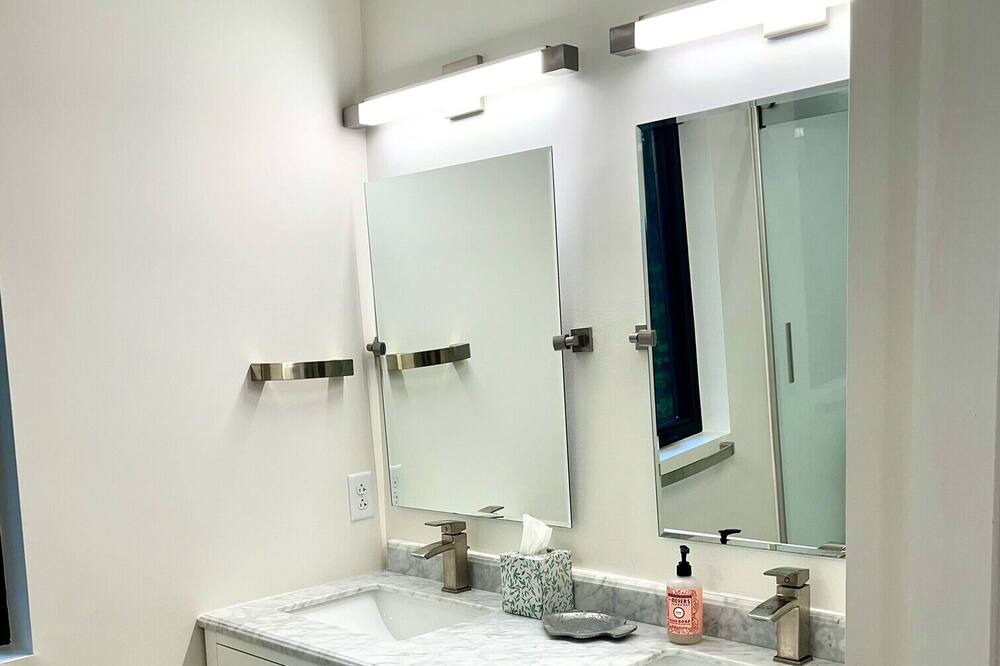 Photo of Bathroom in Skaneateles