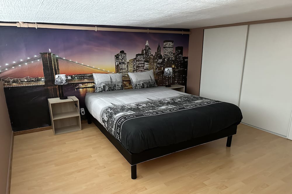 Photo of Bedroom in Limoges