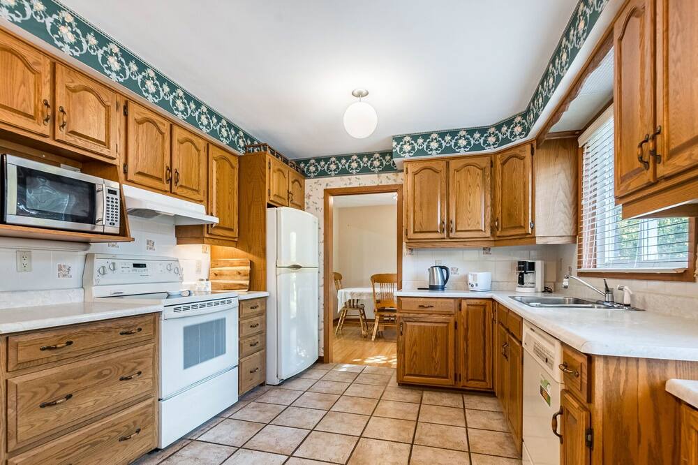 Photo of Kitchen in Clarkson-Lorne Park