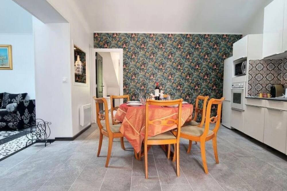 Photo of Others in Mouroux