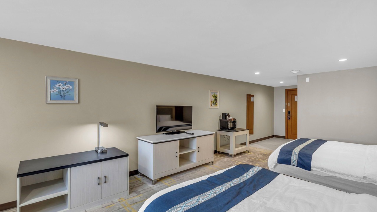 Photo of Bedroom in North Kansas City