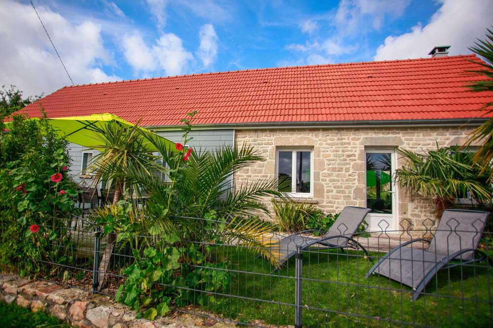 Photo of Outdoor in Bricquebec-en-Cotentin