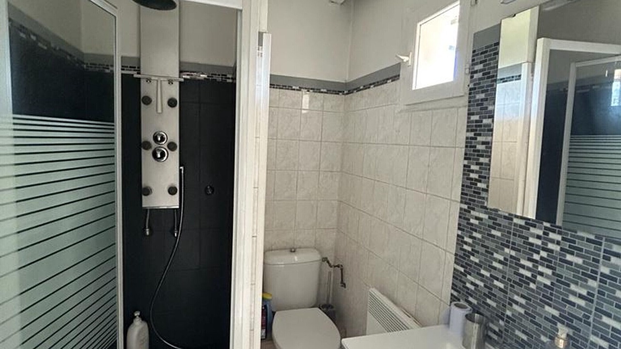 Photo of Bathroom in Elne