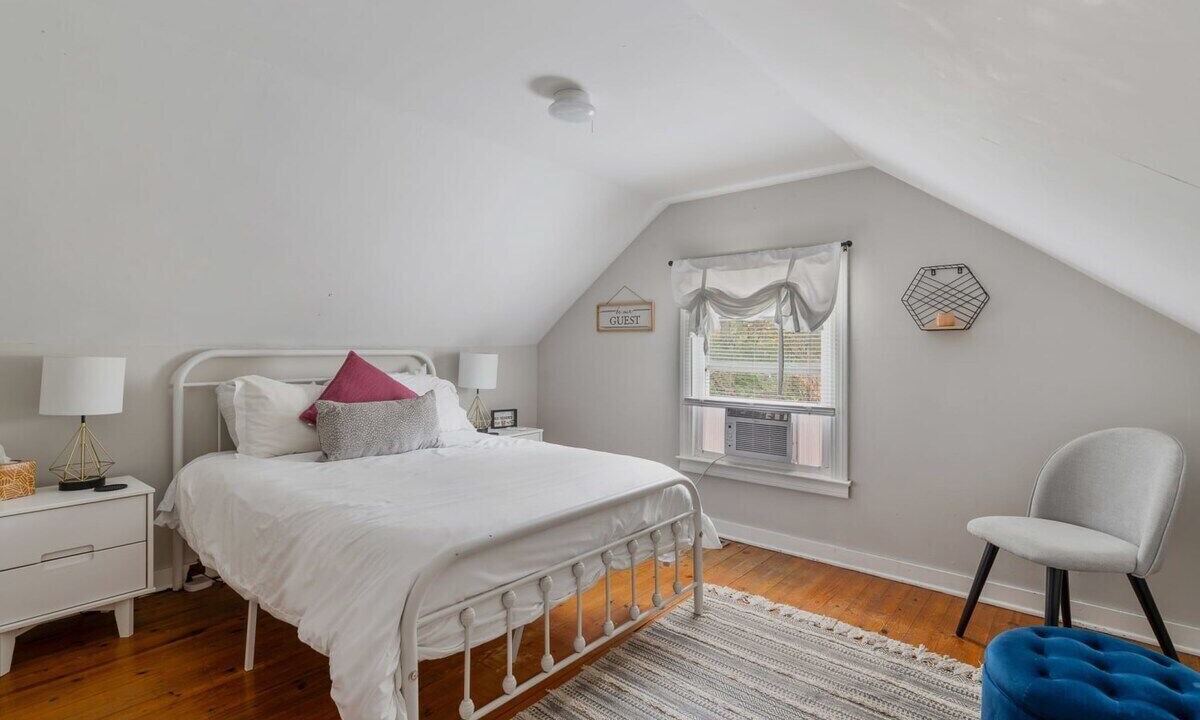 Photo of Others in Taylor Berry