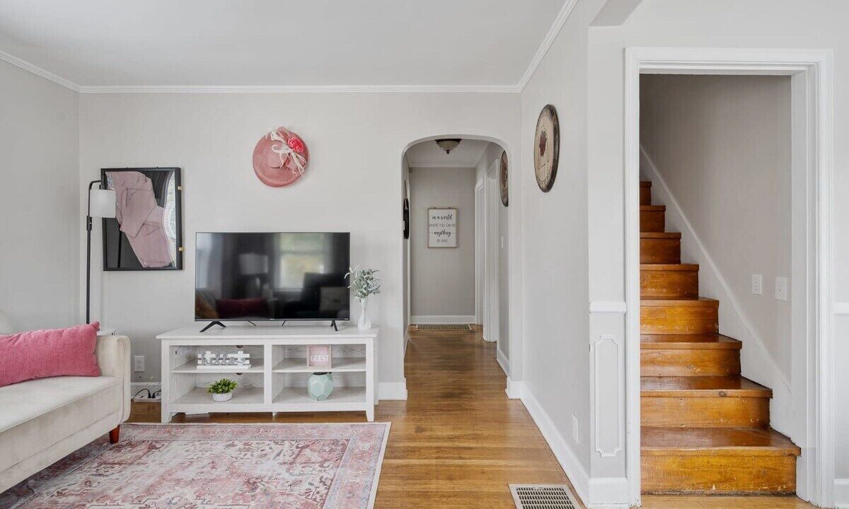 Photo of Others in Taylor Berry