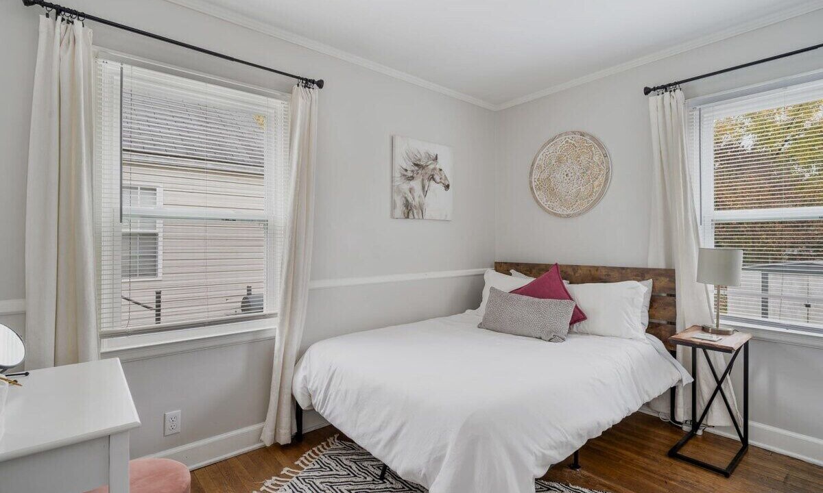 Photo of Others in Taylor Berry