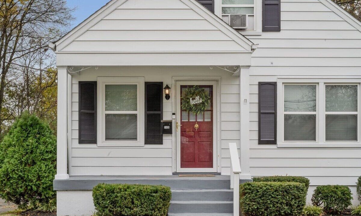 Photo of Outdoor in Taylor Berry