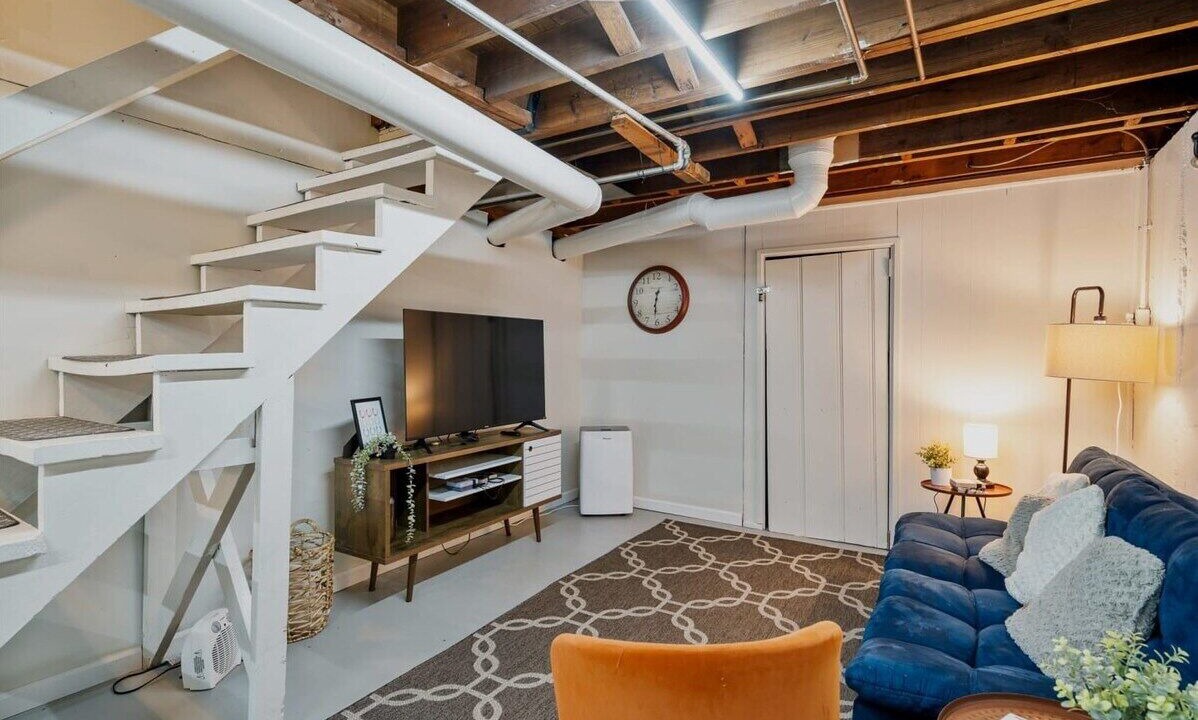 Photo of Others in Taylor Berry