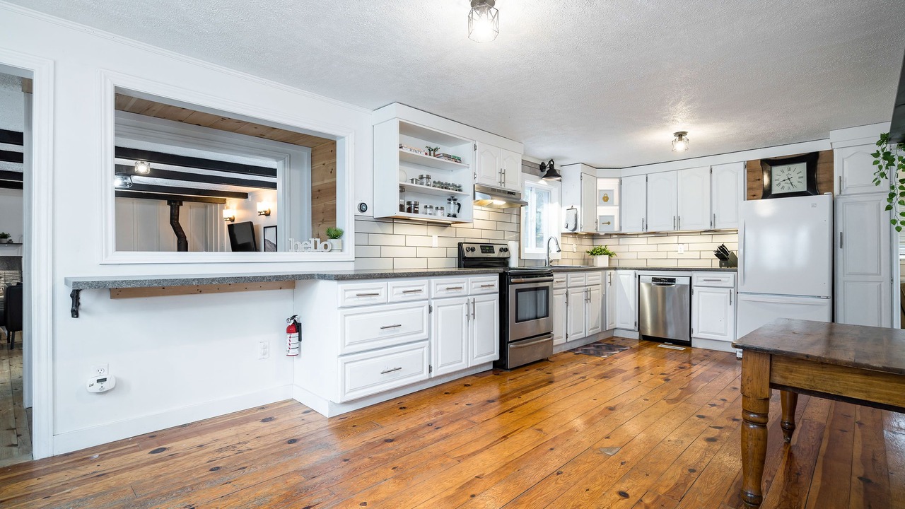 Photo of Kitchen in Grey Highlands