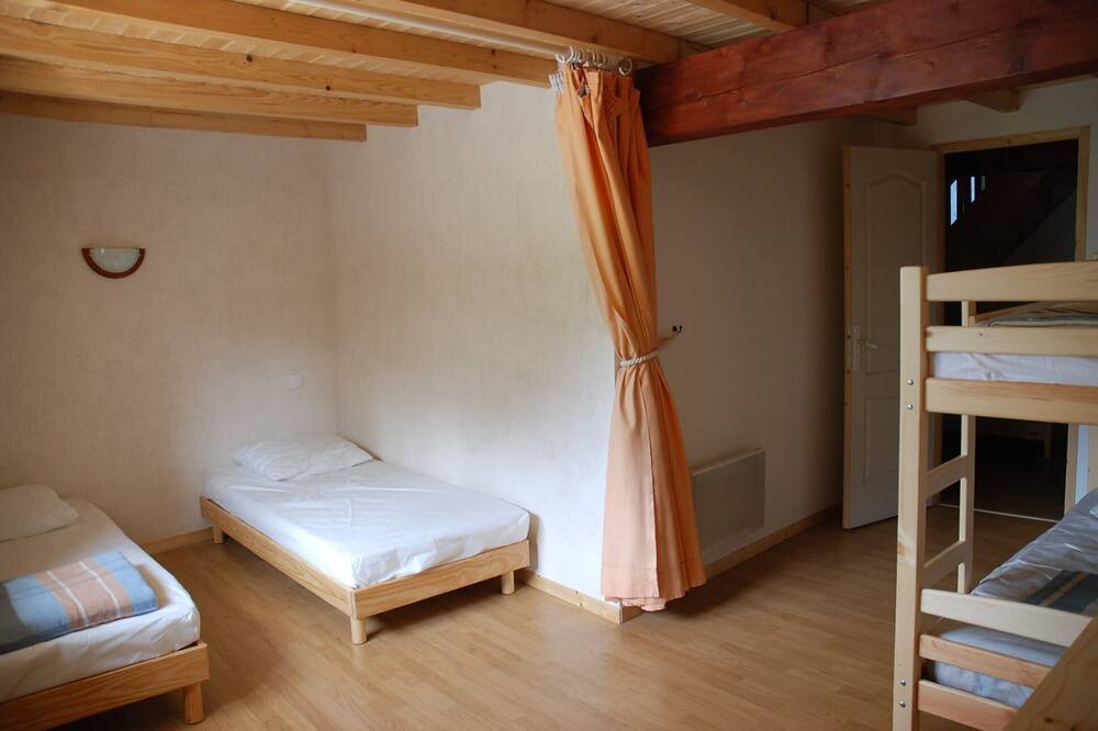 Photo of Bedroom in Auzat