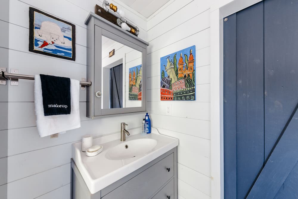 Photo of Bathroom in Upper Island Cove