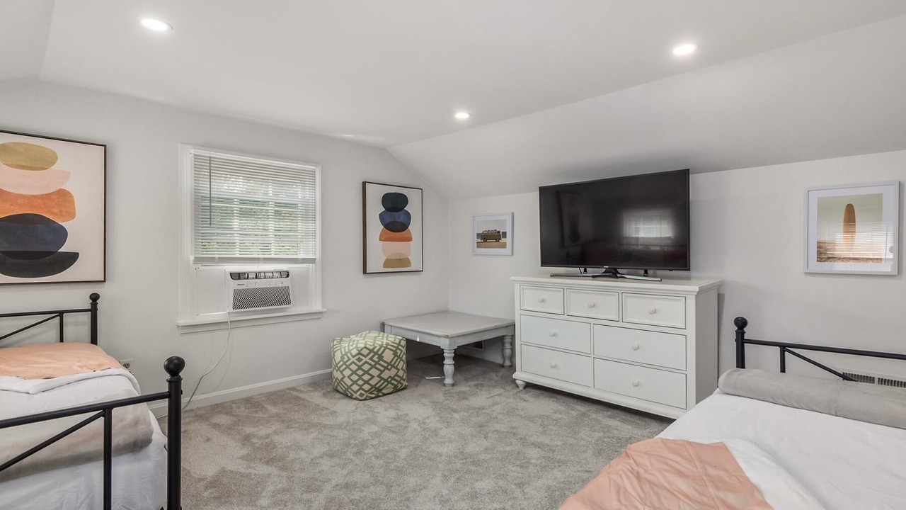 Photo of Others in Rye