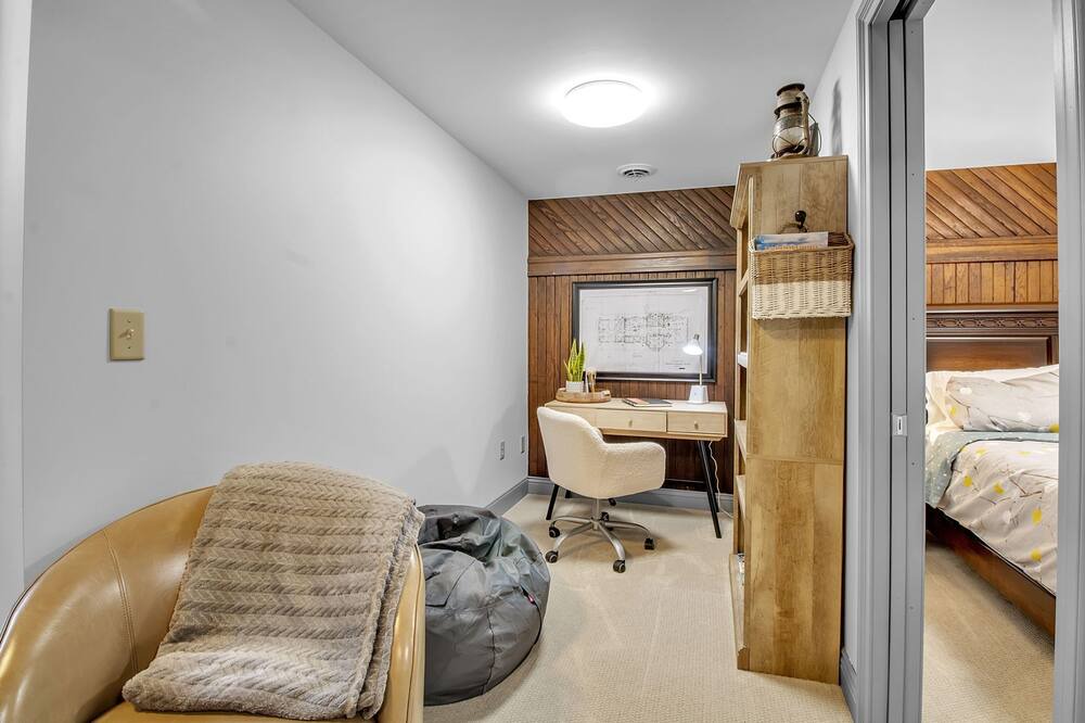 Photo of Bedroom in Town of Concord
