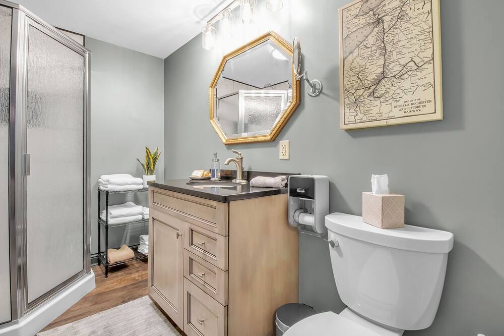 Photo of Bathroom in Town of Concord