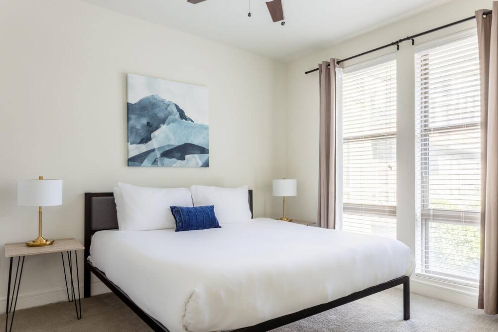 Photo of Bedroom in Northeast Dallas