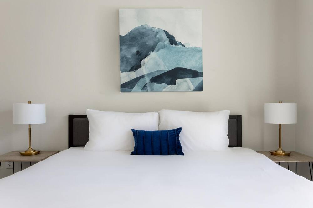 Photo of Bedroom in Northeast Dallas