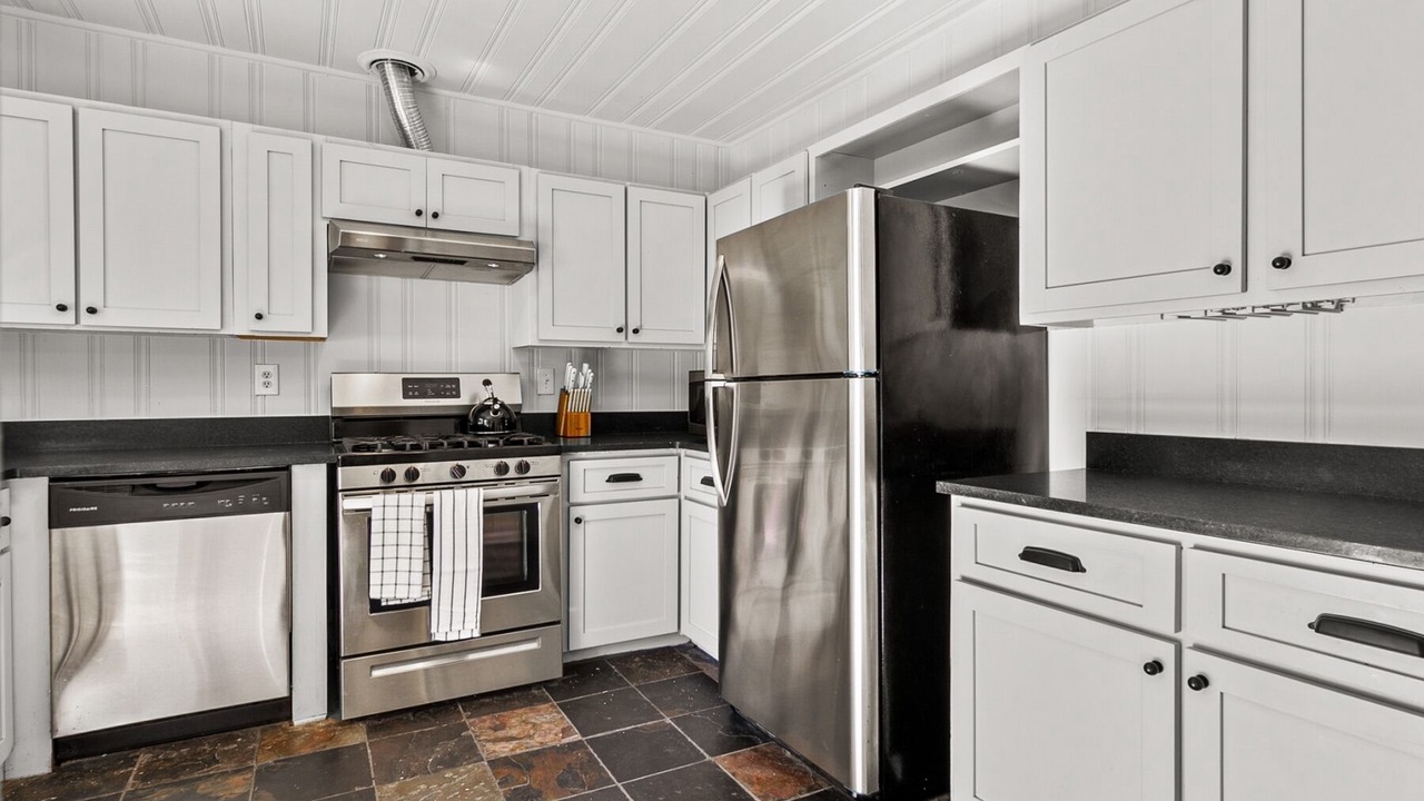 Photo of Kitchen in Peachtree Hills