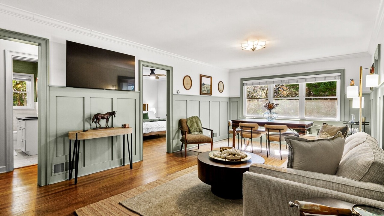 Photo of Others in Peachtree Hills