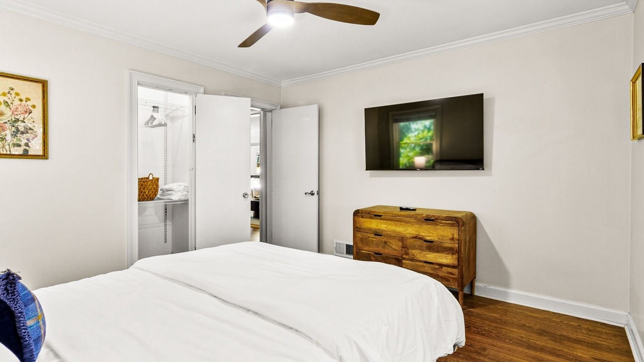 Photo of Others in Peachtree Hills