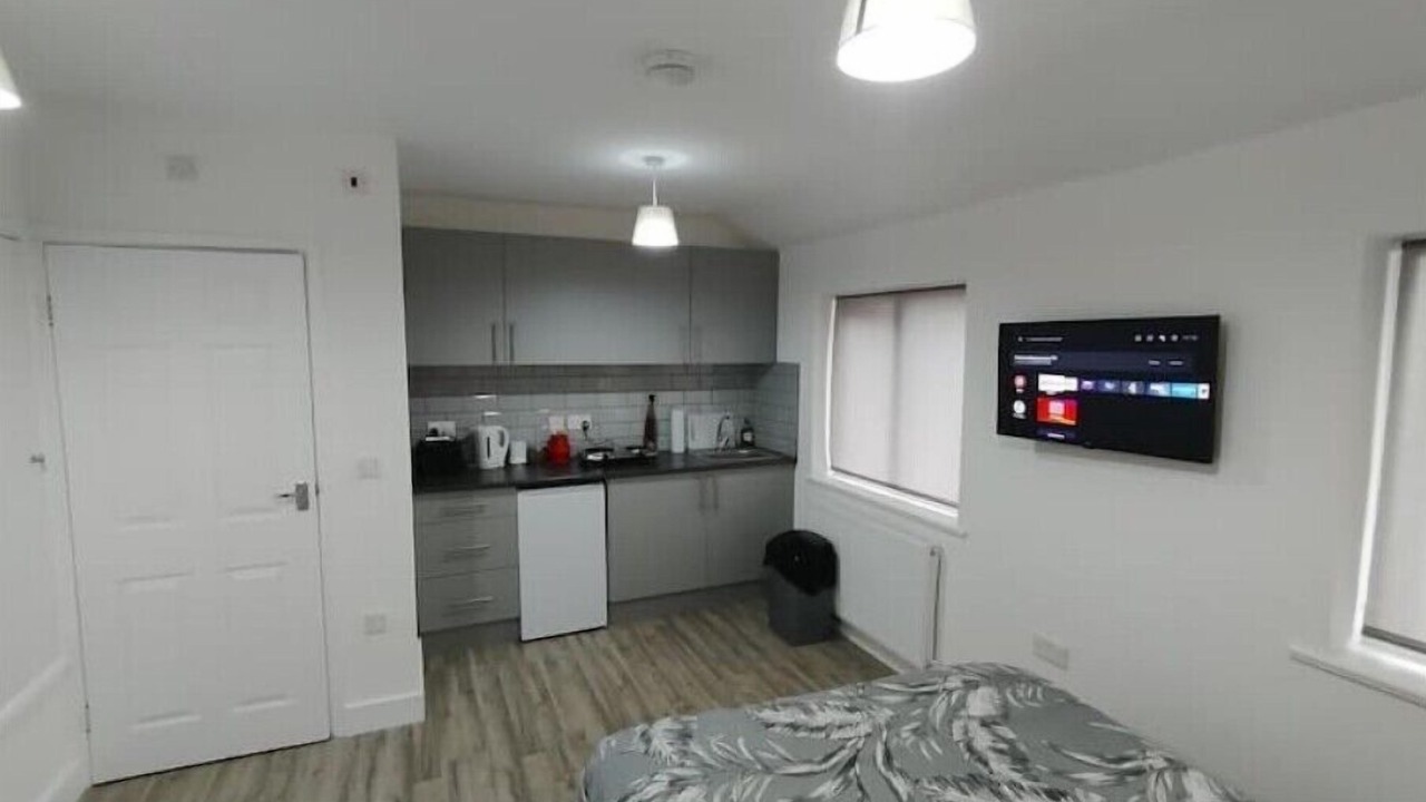 Photo of Others in Chase