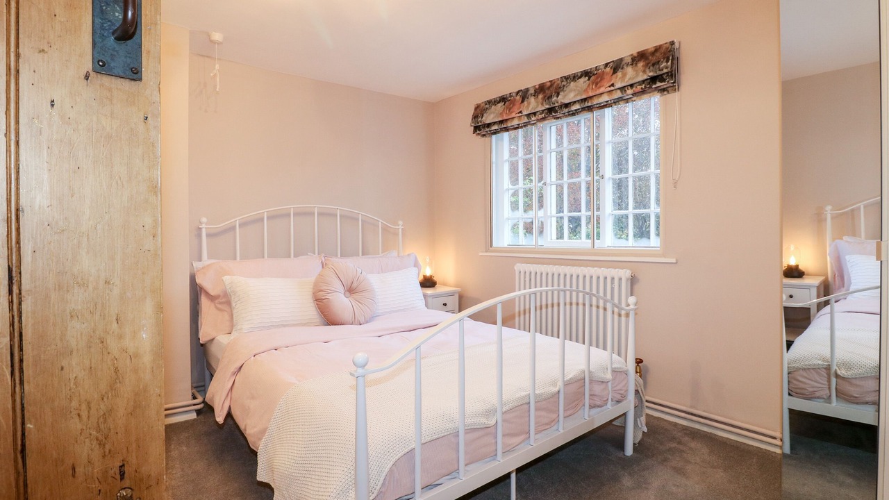 Photo of Others in Ticknall