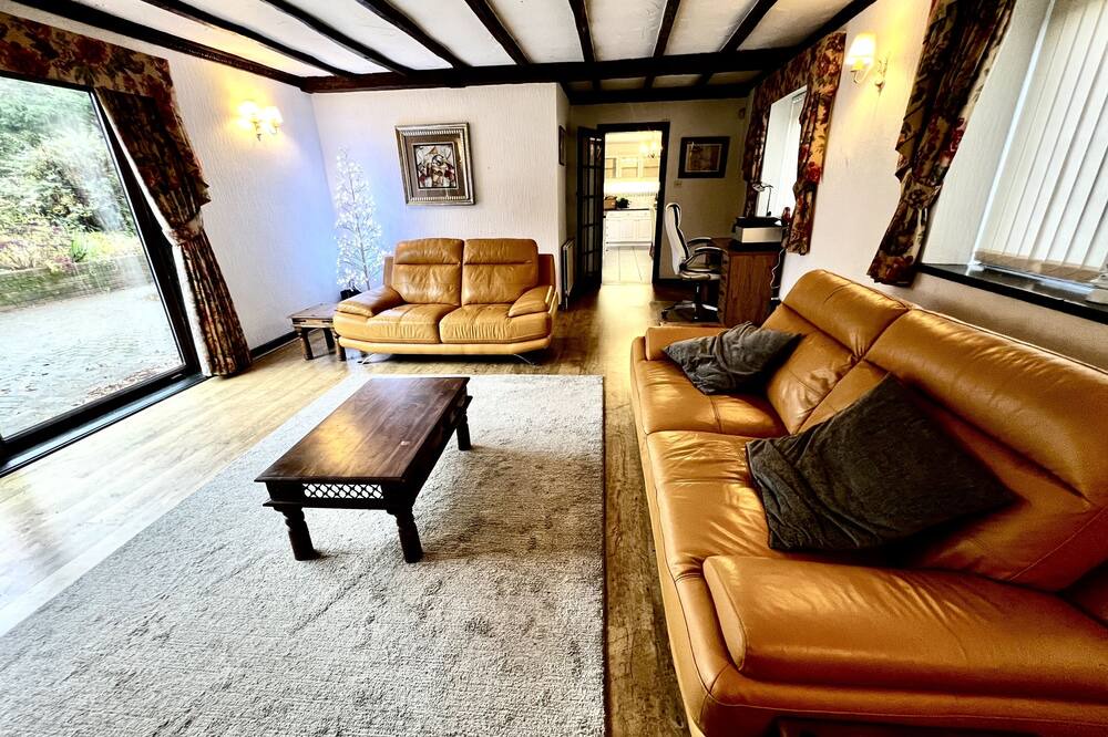 Photo of Livingroom in Waterlooville