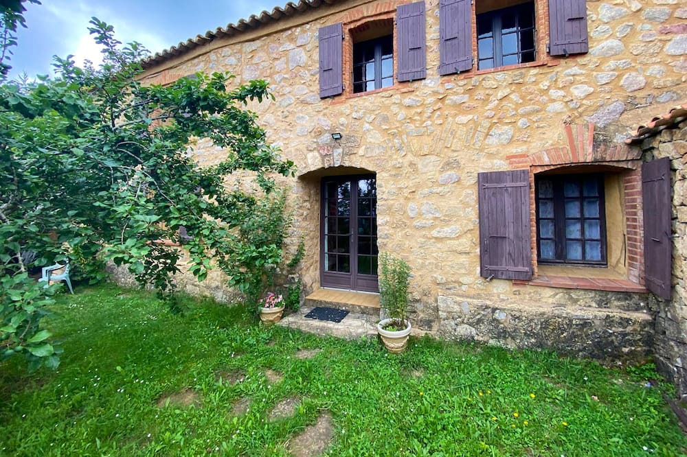 Photo of Outdoor in Camps-sur-l'Agly