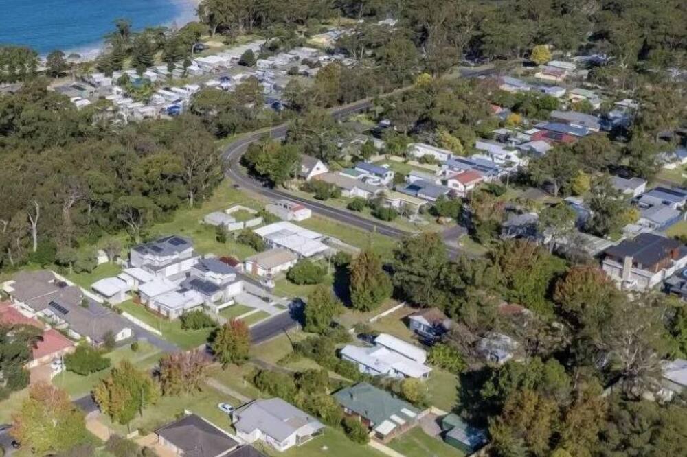 Photo of Others in Huskisson