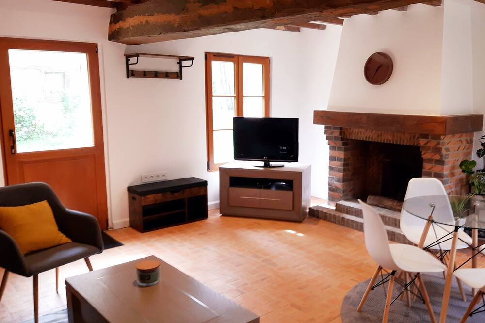 Photo of Livingroom in Ligny-le-Ribault