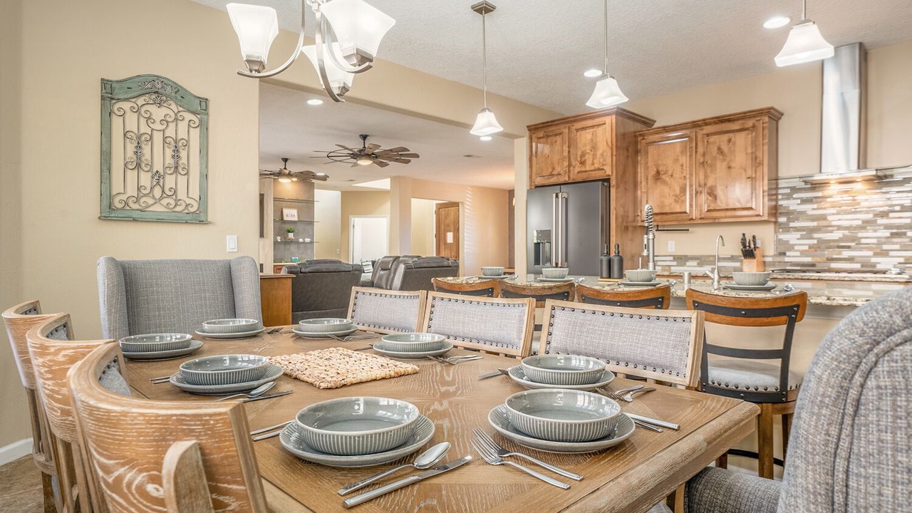 Photo of Livingroom in Paradise Hills Civic