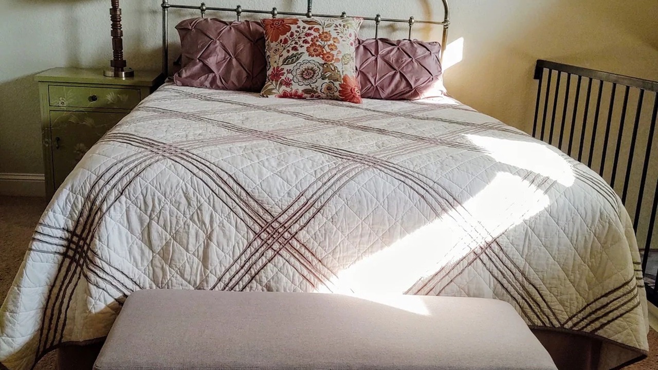 Photo of Bedroom in Mid America