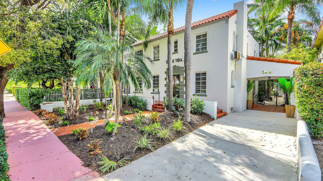 Photo of Outdoor in Flamingo/Lummus